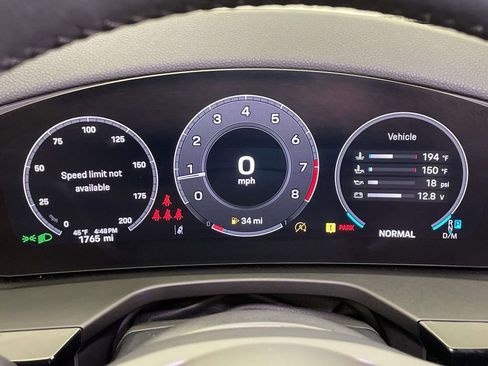 Used 2024 Porsche Panamera 4 image 45