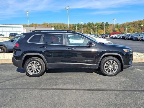 Certified 2022 Jeep Cherokee Latitude Lux image 8