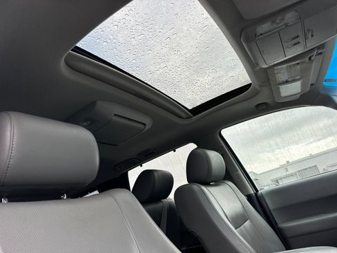 Used 2014 Toyota Sequoia Platinum image 19