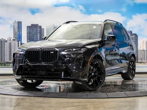 Certified 2025 BMW X7 M60i AWD/4WD image 2