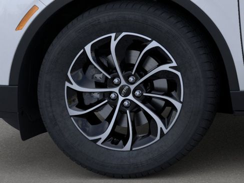 New 2026 Lincoln Nautilus Premier w/ Equipment Group 102A AWD/4WD image 19