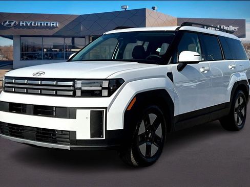 Used 2026 Hyundai Santa Fe SEL image 1