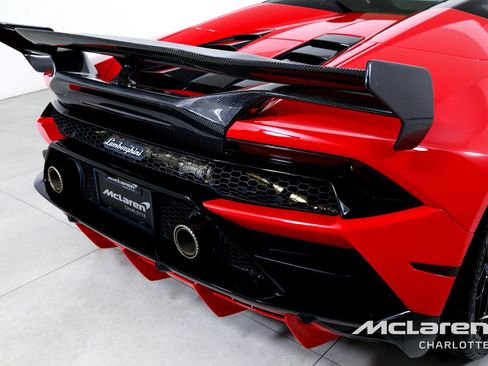 Used 2020 Lamborghini Huracan EVO AWD/4WD image 37