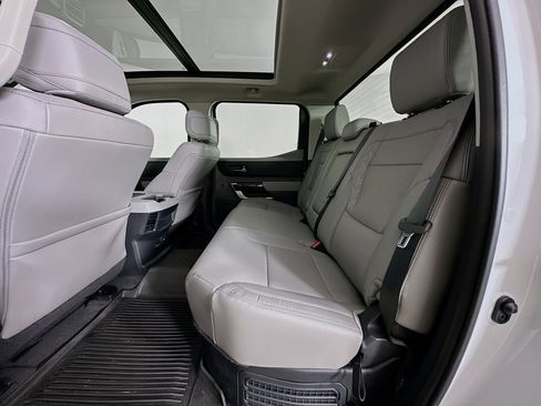 Used 2024 Toyota Tundra Limited image 28