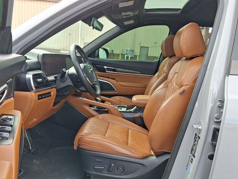 Certified 2023 Kia Telluride SX Prestige X-Line image 3