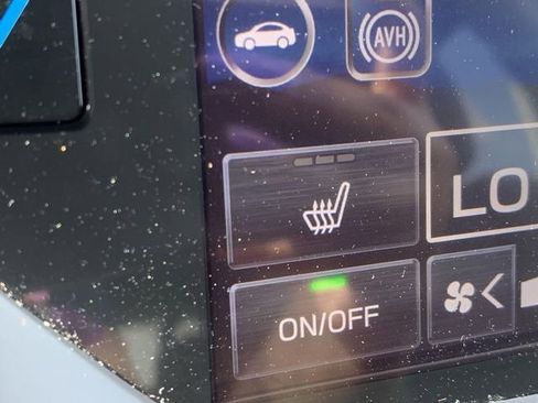 Used 2024 Subaru Ascent Onyx Edition image 27