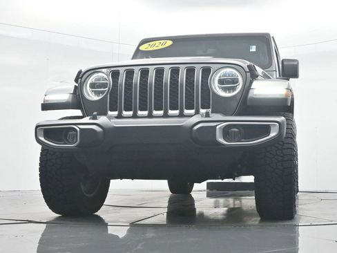 Used 2020 Jeep Gladiator Overland AWD/4WD image 27
