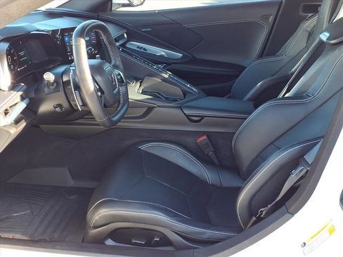 Used 2023 Chevrolet Corvette Stingray Coupe w/ Z51 Performance Package image 16