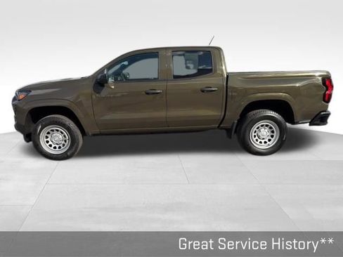 Used 2023 Chevrolet Colorado W/T image 8