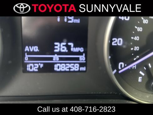 Used 2017 Hyundai Elantra SE FWD image 3