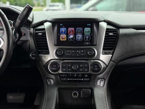 Used 2017 Chevrolet Tahoe LT w/ Luxury Package AWD/4WD image 25