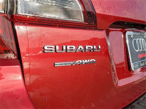 Used 2015 Subaru Outback 2.5i Limited image 11