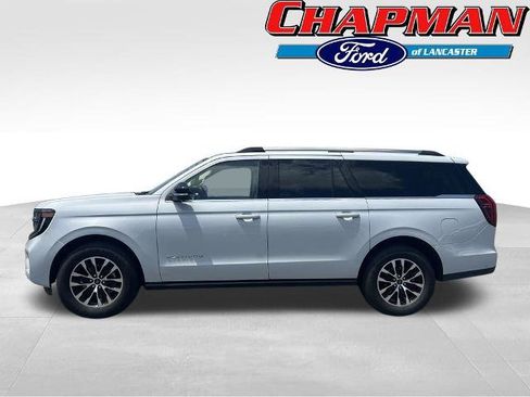 Certified 2025 Ford Expedition Max Platinum AWD/4WD image 2