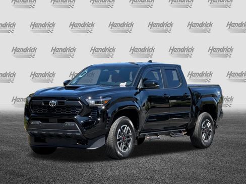 Used 2024 Toyota Tacoma TRD Sport w/ TRD Sport Upgrade Package RWD image 9