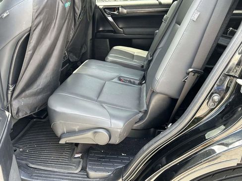 Used 2022 Lexus GX 460 w/ Black Line Special Edition AWD/4WD image 6