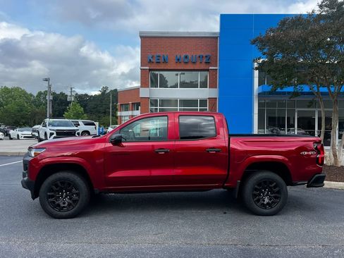 New 2026 Chevrolet Colorado W/T w/ WT Custom Package AWD/4WD image 2