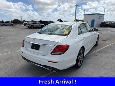Used 2017 Mercedes-Benz E 300 image 16