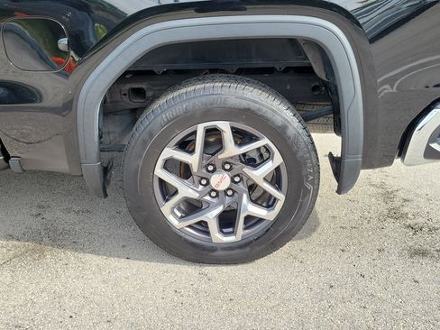 Used 2022 GMC Sierra 1500 SLE AWD/4WD image 24