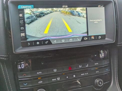 Used 2020 Jaguar F-PACE SVR AWD/4WD image 13