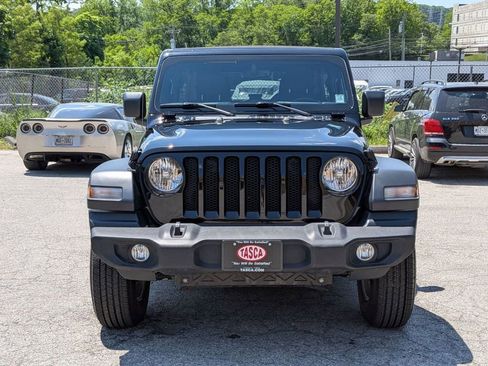 Used 2022 Jeep Wrangler Unlimited Sport w/ Sun And Sound Package AWD/4WD image 11
