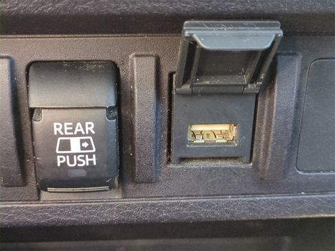 Used 2021 Toyota Tacoma SR image 25