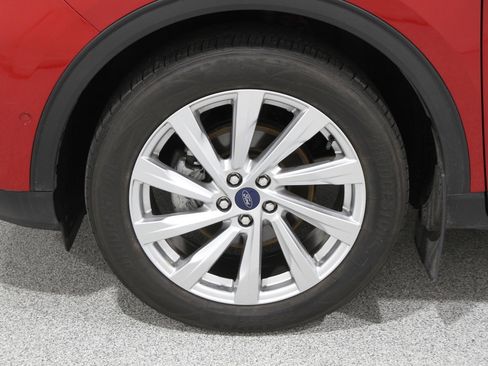 Certified 2022 Ford Escape Titanium w/ Titanium Elite Package image 22