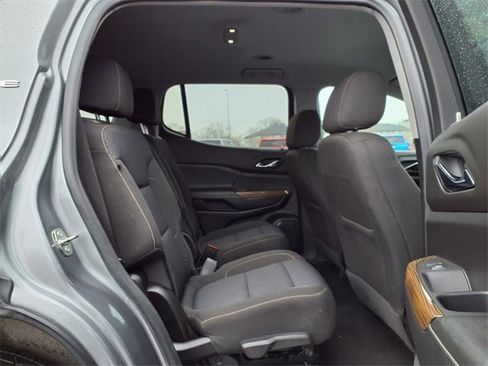 Used 2021 GMC Acadia SLE image 24