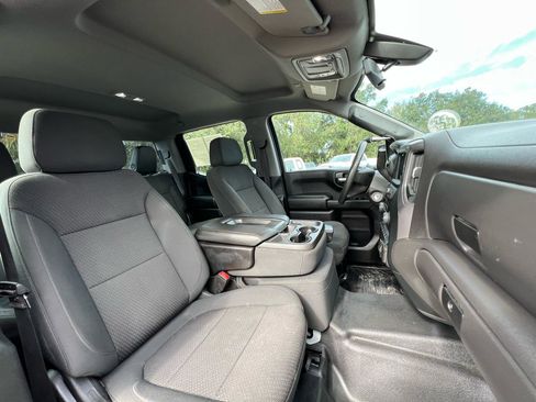 Used 2022 Chevrolet Silverado 1500 W/T w/ WT Fleet Convenience Package AWD/4WD image 34