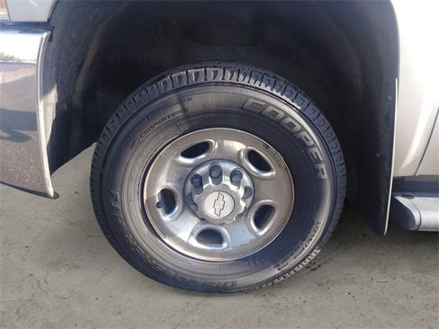 Used 2008 Chevrolet Silverado 2500 LT image 14