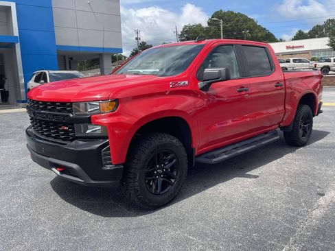 Used 2021 Chevrolet Silverado 1500 Custom Trail Boss w/ LPO, Dark Essentials Package AWD/4WD image 7