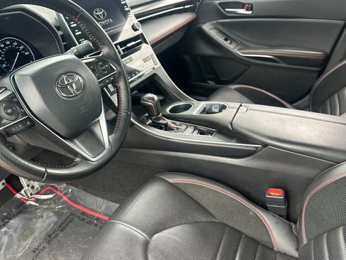 Used 2020 Toyota Avalon TRD image 12