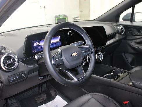 Used 2024 Chevrolet Blazer EV LT AWD/4WD image 14