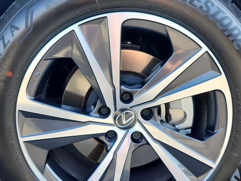 Used 2025 Lexus RX 350 Premium w/ Accessory Package (Z1) FWD image 27