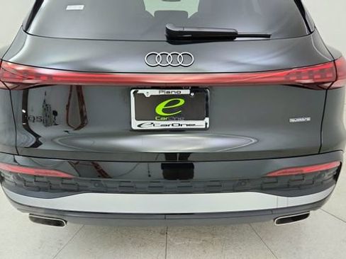 Used 2025 Audi Q5 Premium Plus w/ Premium Plus image 11