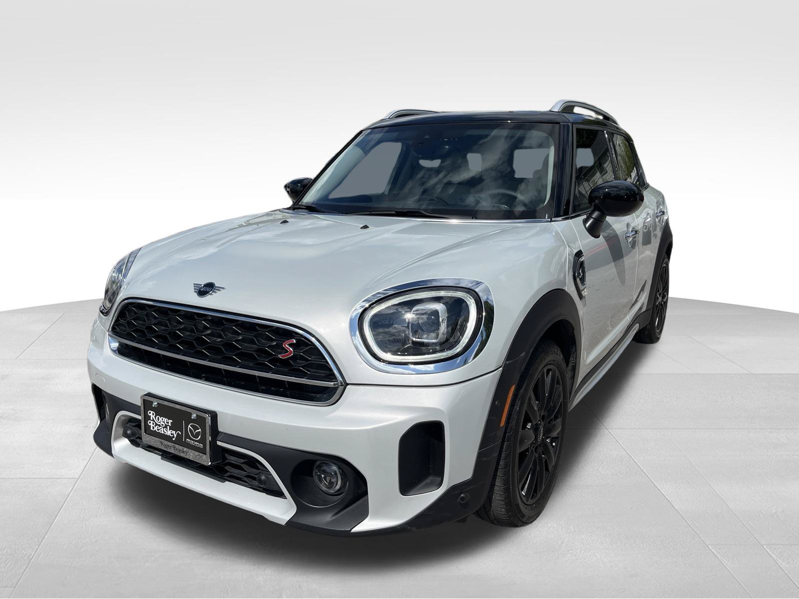 Used 2023 MINI Cooper Countryman S FWD image 1
