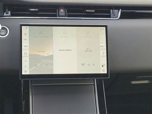 New 2026 Land Rover Range Rover Evoque S image 21