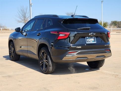 New 2026 Chevrolet Trax ACTIV w/ Driver Confidence Package image 5