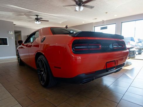 Used 2018 Dodge Challenger R/T Scat Pack image 7