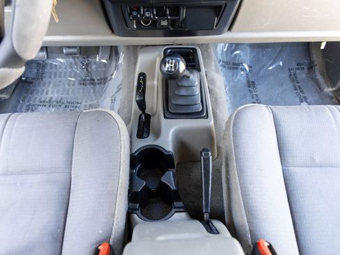 Used 2003 Jeep Wrangler Sahara image 23