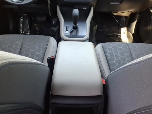 Certified 2025 Subaru Forester image 29