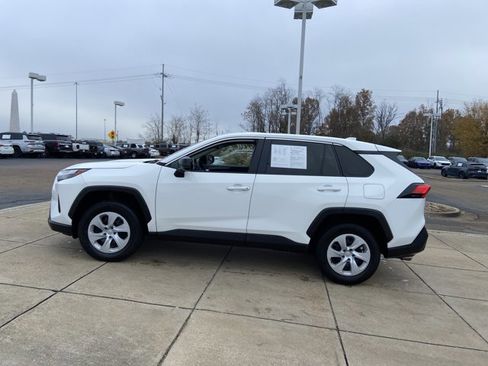 Used 2024 Toyota RAV4 LE image 6