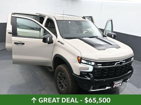 Used 2026 Chevrolet Silverado 1500 ZR2 w/ Dark Appearance Package AWD/4WD image 67