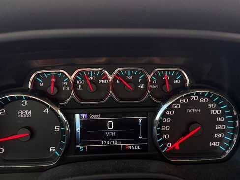 Used 2017 Chevrolet Silverado 1500 LT w/ All Star Edition image 15