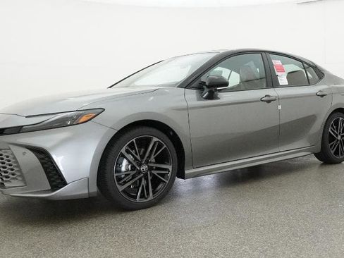 New 2026 Toyota Camry XSE FWD image 17