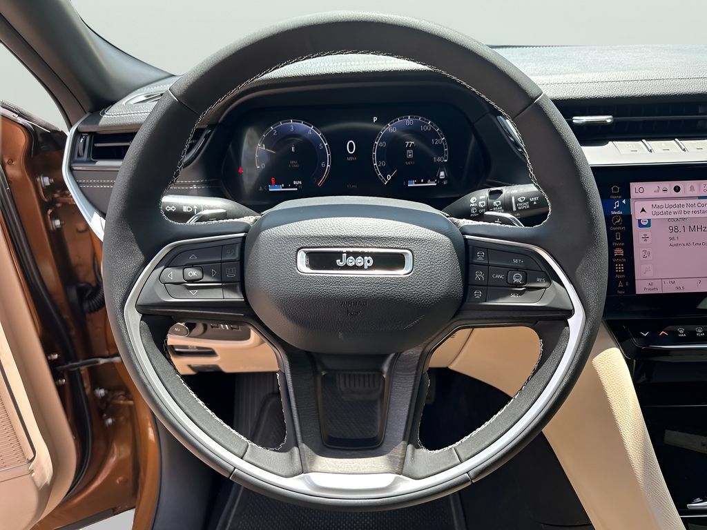 New 2026 Jeep Grand Cherokee Limited RWD image 21