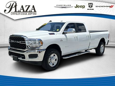 Certified 2022 RAM 2500 Big Horn AWD/4WD image 1