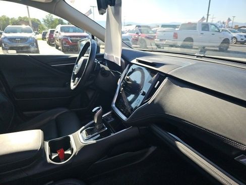 Used 2023 Subaru Outback Limited image 26