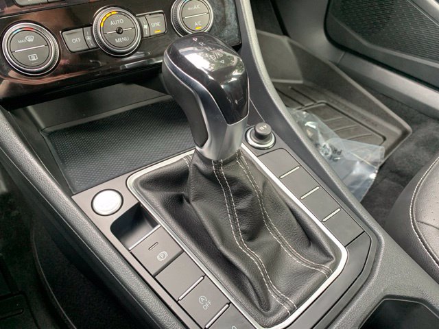 Used 2024 Volkswagen Jetta SE FWD image 20