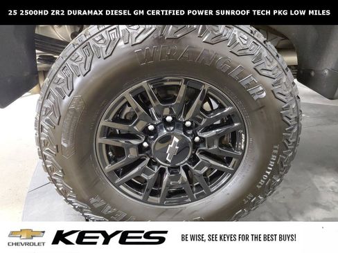 Certified 2025 Chevrolet Silverado 2500 ZR2 w/ Technology Package image 34