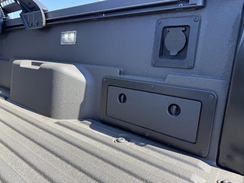 Certified 2025 Toyota Tacoma Trailhunter image 41